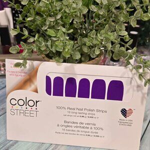Color Street Neon Purple Press On Nail Design